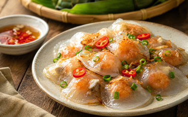 How to Make Bánh Bột Lọc at Home: Vietnamese Tapioca Dumplings from Central Vietnam